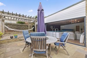 Photo 15- click for photo gallery